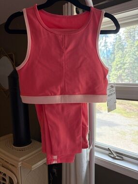 Zella Coral Sunkiss Crop Tank with Light Trim